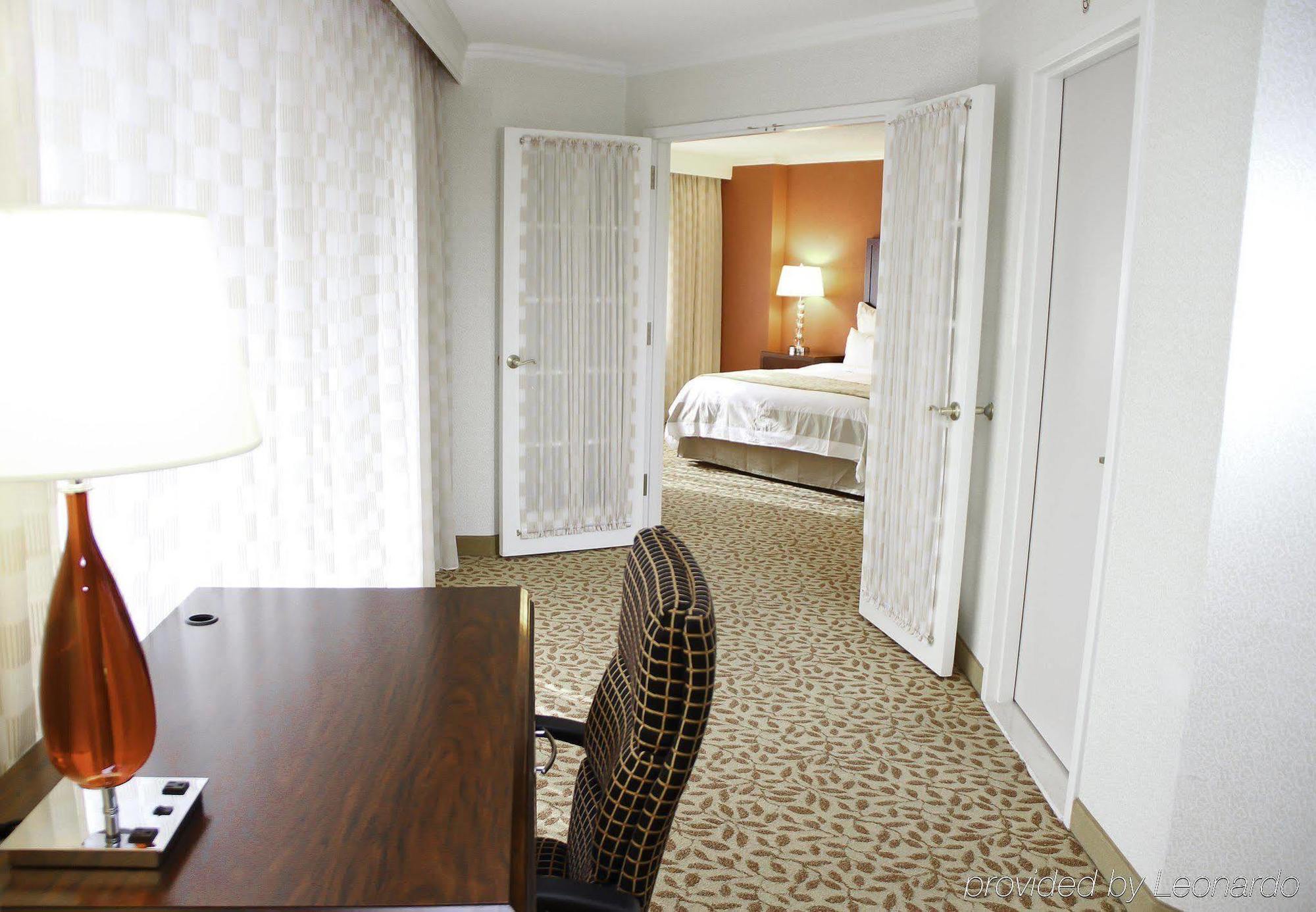 Embassy Suites By Hilton Bethesda Washington Dc Phòng bức ảnh